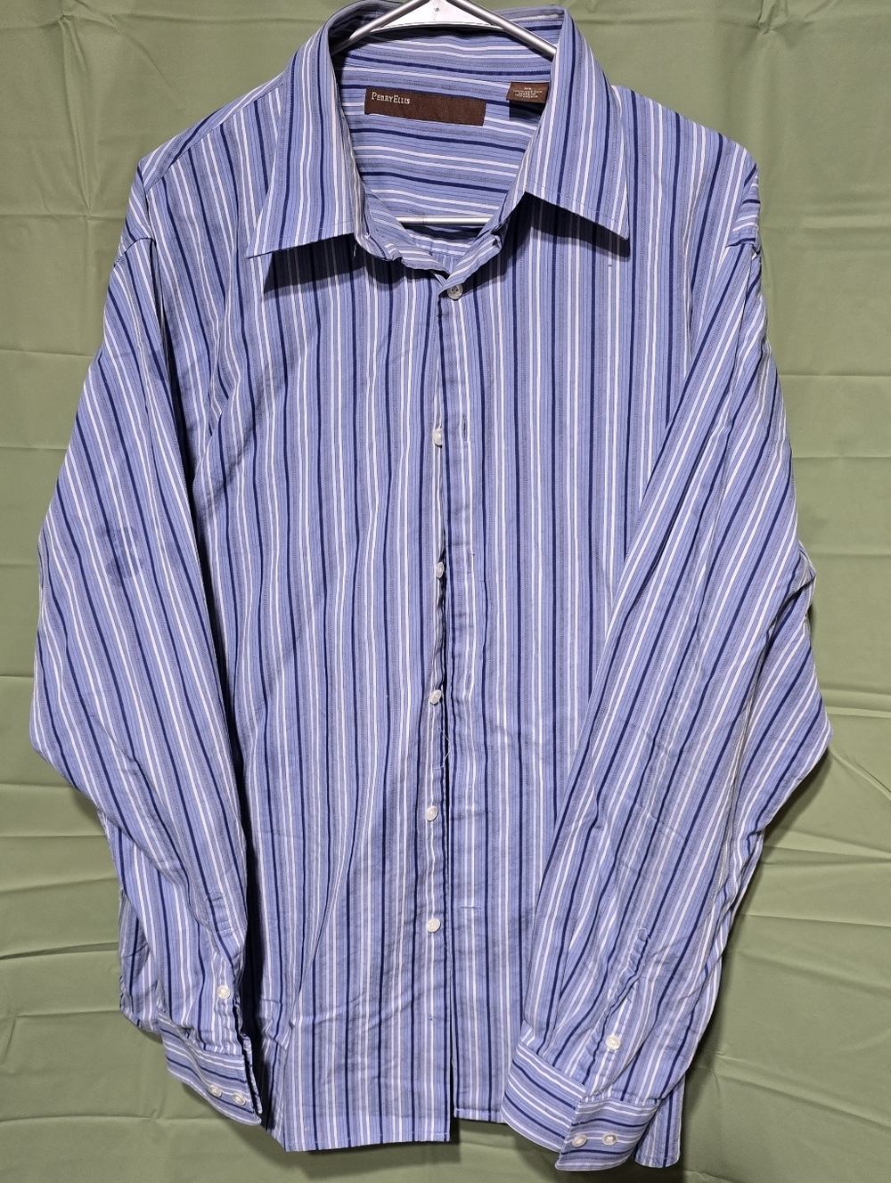 Perry Ellis Blue & White Striped Dress Shirt